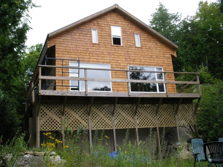 La nouvelle maison face au lac 